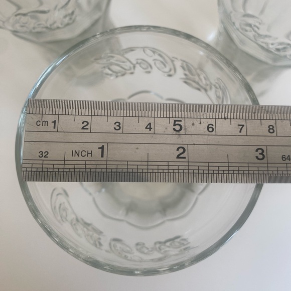 VTG Coca-Cola Classic Collectible Embossed Clear Drinking Glasses 16oz Set Of 3 - Picture 10 of 11